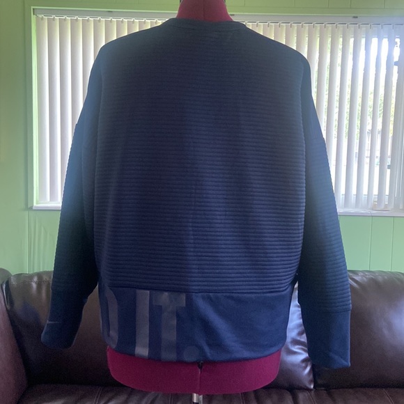 NIKE DRI-FIT sweat shirt - Picture 3 of 9